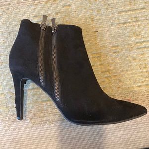 Abound Black Double Zipper Boots